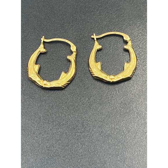 DN 14K Yellow Gold Vintage Kissing Fish Whale Hoop Earrings 1.44 grams - Picture 6 of 12
